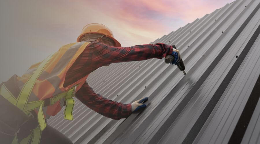 Professional gutter cleaning in Patterson, AR